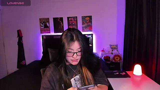 Snapshot of Mariana_Hasper_ chatting on February 12, 2:22 am Mariana Hasper online show from February 12, 2:22 am