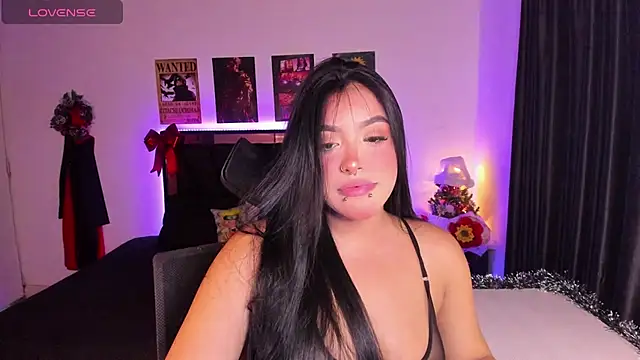 Snapshot of Mariana_Hasper_ chatting on December 17, 3:11 am Mariana Hasper online show from December 17, 3:11 am