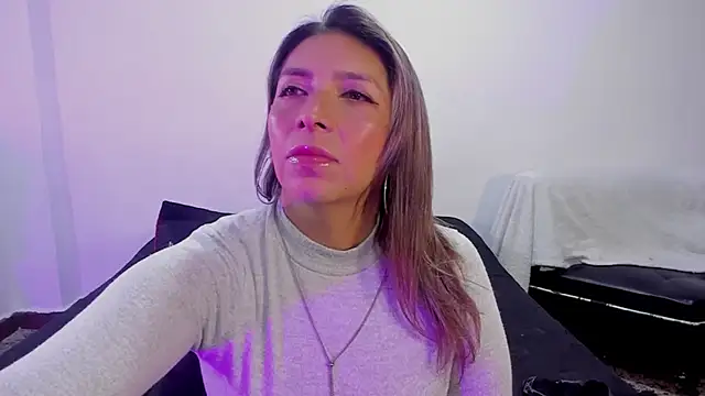 MichelleManson online show from September 19, 9:57 am