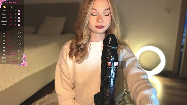 diaanona online show from February 16, 9:34 pm