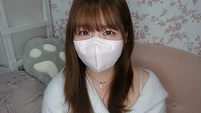 mei hosina online show from April 5, 3:40 pm