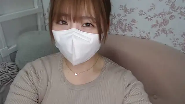 Snapshot of mei_hosina chatting on June 6, 3:50 pm mei hosina online show from June 6, 3:50 pm