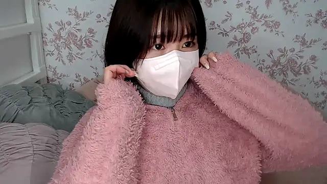 Snapshot of mei_hosina chatting on December 30, 3:45 pm mei hosina online show from December 30, 3:45 pm