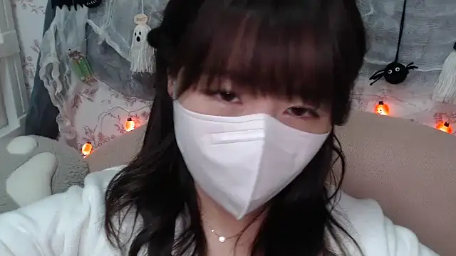 mei hosina online show from October 30, 3:31 pm