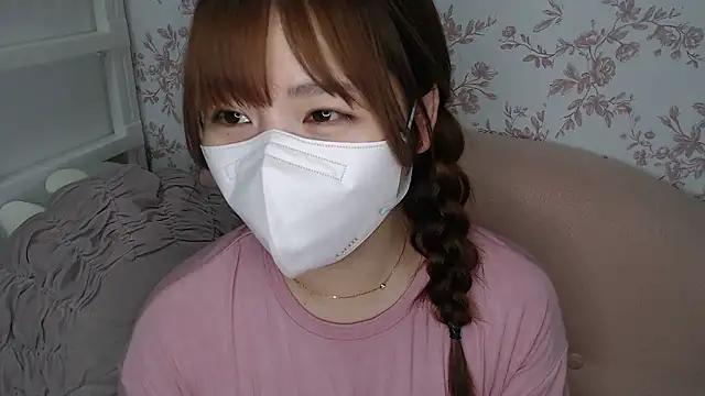 Snapshot of mei_hosina chatting on June 18, 3:50 pm mei hosina online show from June 18, 3:50 pm