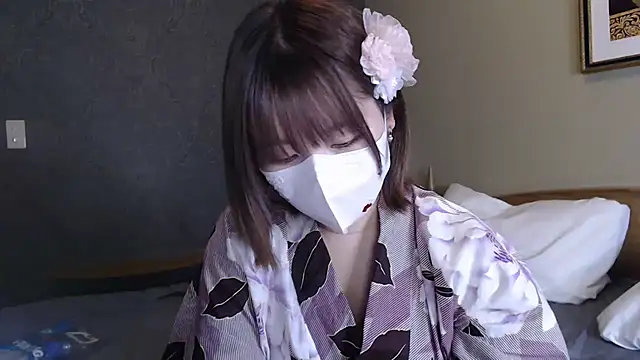 Snapshot of mei_hosina chatting on July 1, 1:33 pm mei hosina online show from July 1, 1:33 pm