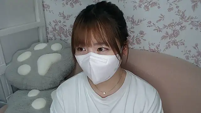 Snapshot of mei_hosina chatting on June 16, 4:51 pm mei hosina online show from June 16, 4:51 pm