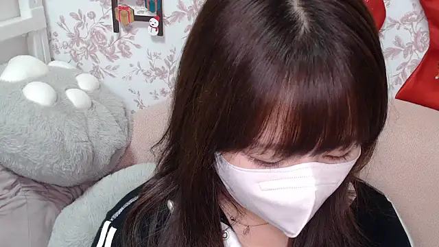 mei hosina online show from November 9, 3:49 pm