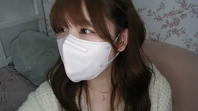 mei hosina online show from April 4, 3:40 pm