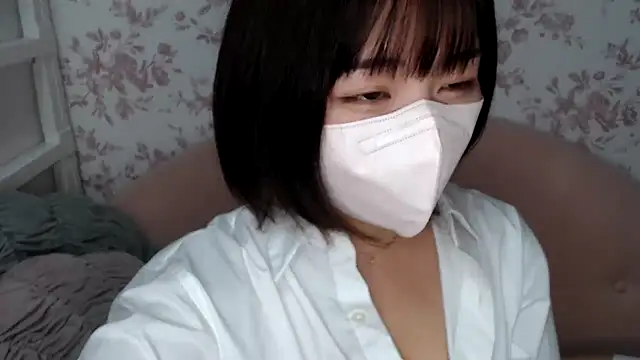 Snapshot of mei_hosina chatting on December 29, 3:45 pm mei hosina online show from December 29, 3:45 pm