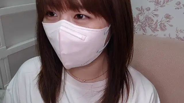 Snapshot of mei_hosina chatting on September 11, 2:28 pm mei hosina online show from September 11, 2:28 pm