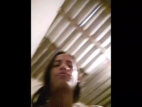 AlexaWarner online show from December 3, 5:12 pm