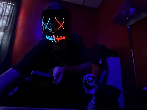 Roommatesgonewild online show from September 14, 7:25 pm