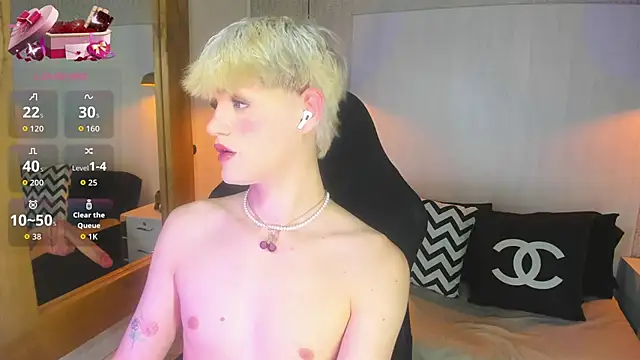 VladHellsing4 online show from January 15, 2:53 pm