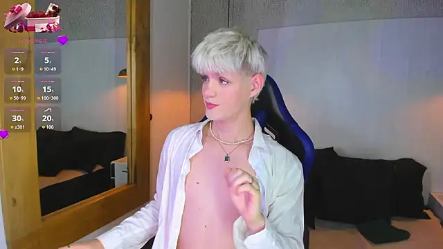 VladHellsing4 online show from March 17, 2:31 pm