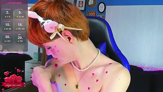 VladHellsing4 online show from September 20, 2:55 pm