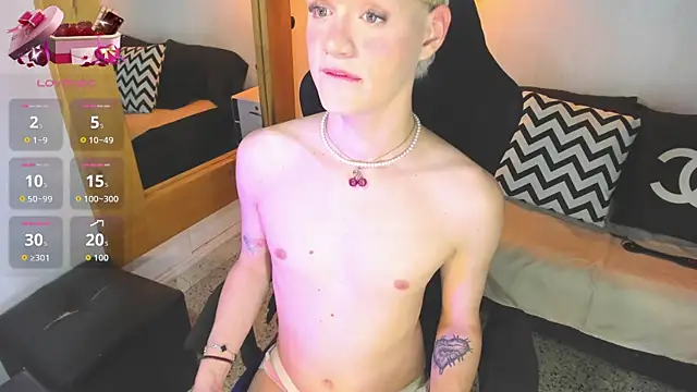 VladHellsing4 online show from January 13, 3:38 pm