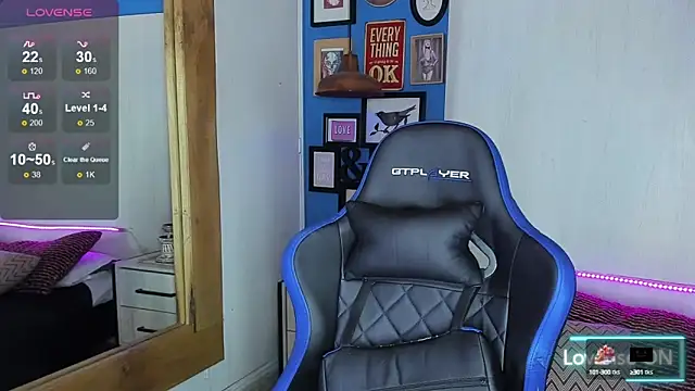 VladHellsing4 online show from March 12, 1:51 pm