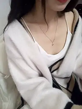 Snapshot of Lovely_kute chatting on February 26, 4:30 am Lovely kute online show from February 26, 4:30 am