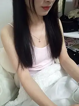 Snapshot of Lovely_kute chatting on March 10, 5:11 am Lovely kute online show from March 10, 5:11 am