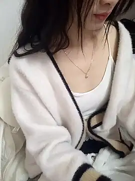Snapshot of Lovely_kute chatting on February 26, 7:45 am Lovely kute online show from February 26, 7:45 am
