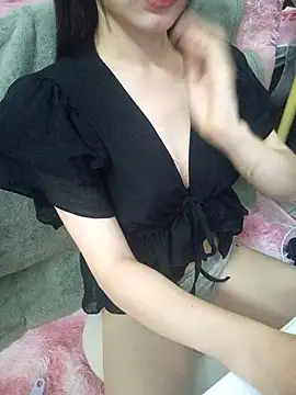 Lovely kute online show from July 13, 3:33 pm
