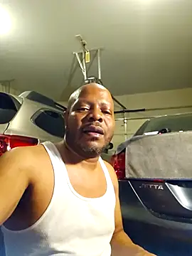 Snapshot of personalityalwayswins2 chatting on March 16, 4:41 am personalityalwayswins2 online show from March 16, 4:41 am