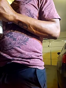 personalityalwayswins2 online show from April 14, 10:04 pm