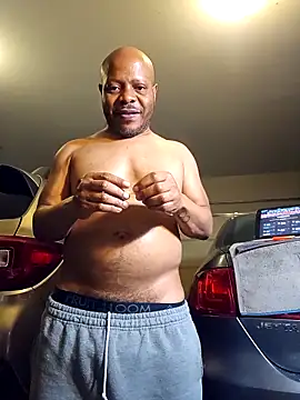 personalityalwayswins2 online show from February 25, 4:12 am