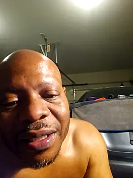 Snapshot of personalityalwayswins2 chatting on March 6, 7:25 am personalityalwayswins2 online show from March 6, 7:25 am