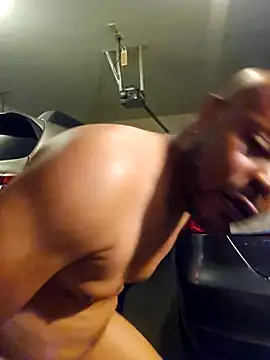 Snapshot of personalityalwayswins2 chatting on October 19, 7:44 am personalityalwayswins2 online show from October 19, 7:44 am