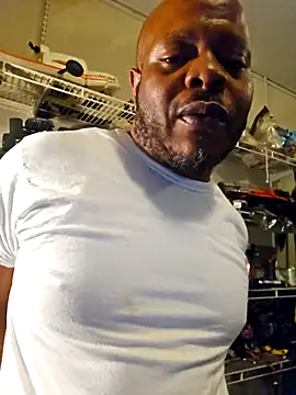 Snapshot of personalityalwayswins2 chatting on March 20, 5:02 am personalityalwayswins2 online show from March 20, 5:02 am