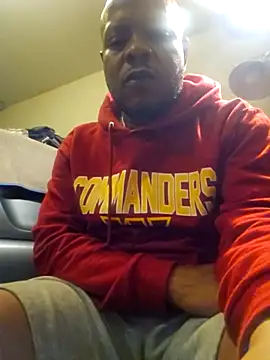 Snapshot of personalityalwayswins2 chatting on November 27, 7:53 am personalityalwayswins2 online show from November 27, 7:53 am