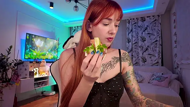 Anna Prince online show from March 13, 3:33 am