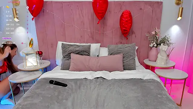 MilaVoxx online show from February 14, 6:02 am