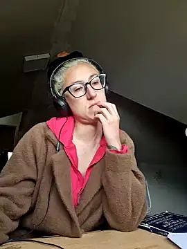 Afrania online show from December 25, 4:43 pm