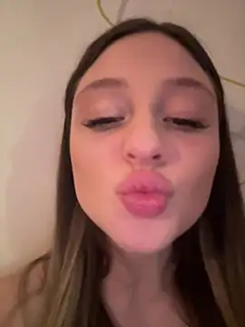 Kimsweet7 online show from February 24, 10:04 am