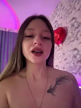 Kimsweet7 online show from February 25, 8:11 pm