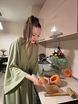 Kimsweet7 online show from November 11, 6:14 pm