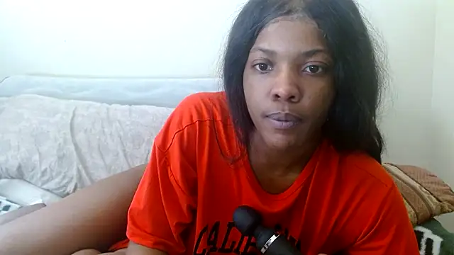 CaramelGoddessxoxo online show from March 14, 8:15 pm