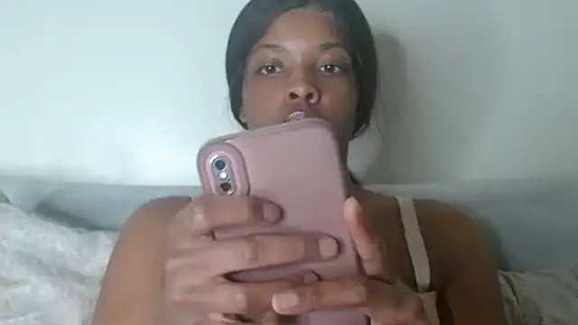 CaramelGoddessxoxo online show from April 1, 5:43 pm