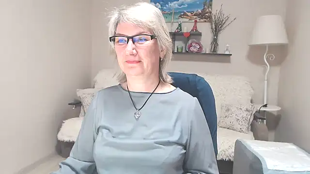FleurMays online show from June 2, 8:58 am