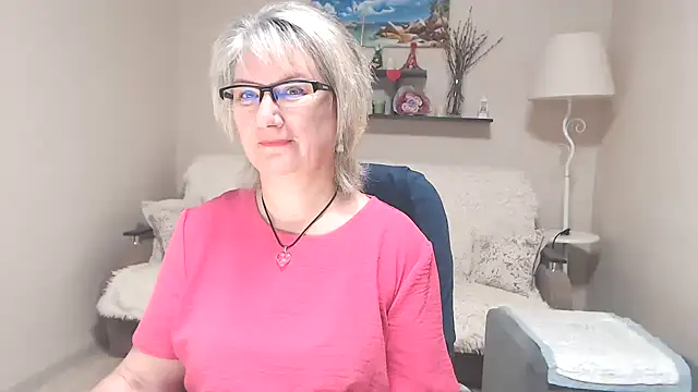 FleurMays online show from June 15, 4:34 am