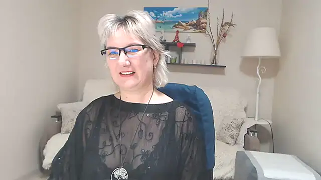 FleurMays online show from February 12, 7:02 am
