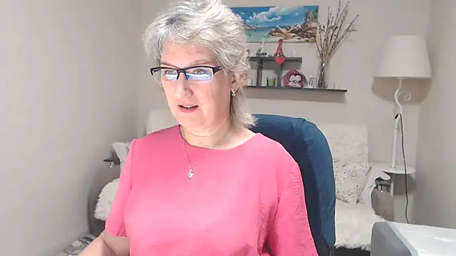 FleurMays online show from November 27, 5:19 am