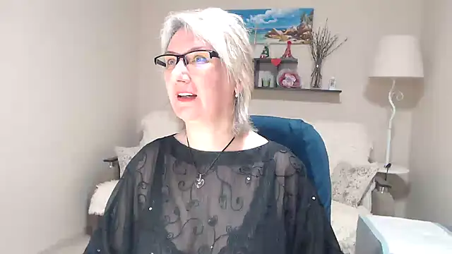 FleurMays online show from May 13, 5:58 am