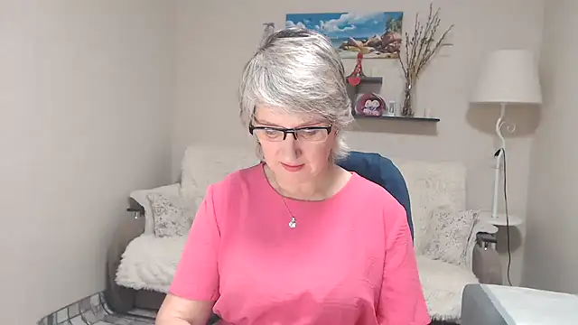 FleurMays online show from November 21, 12:26 pm