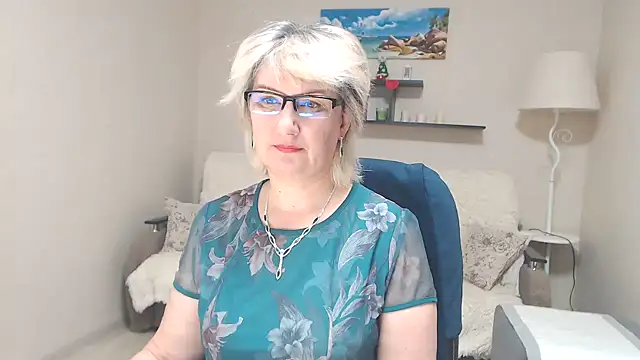 FleurMays online show from March 23, 4:27 am