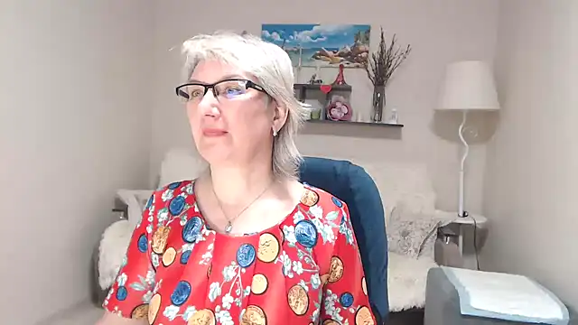 FleurMays online show from April 3, 5:36 am