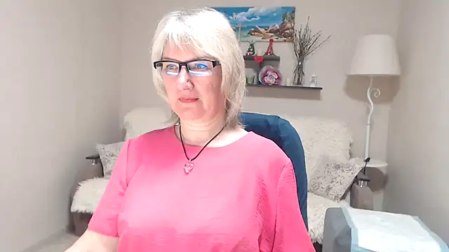 FleurMays online show from May 6, 2:59 am